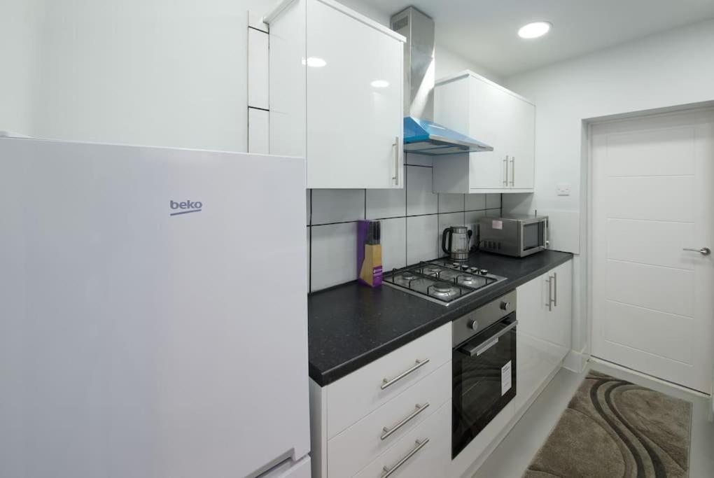 Cosy And Spacious House Apartment Liverpool